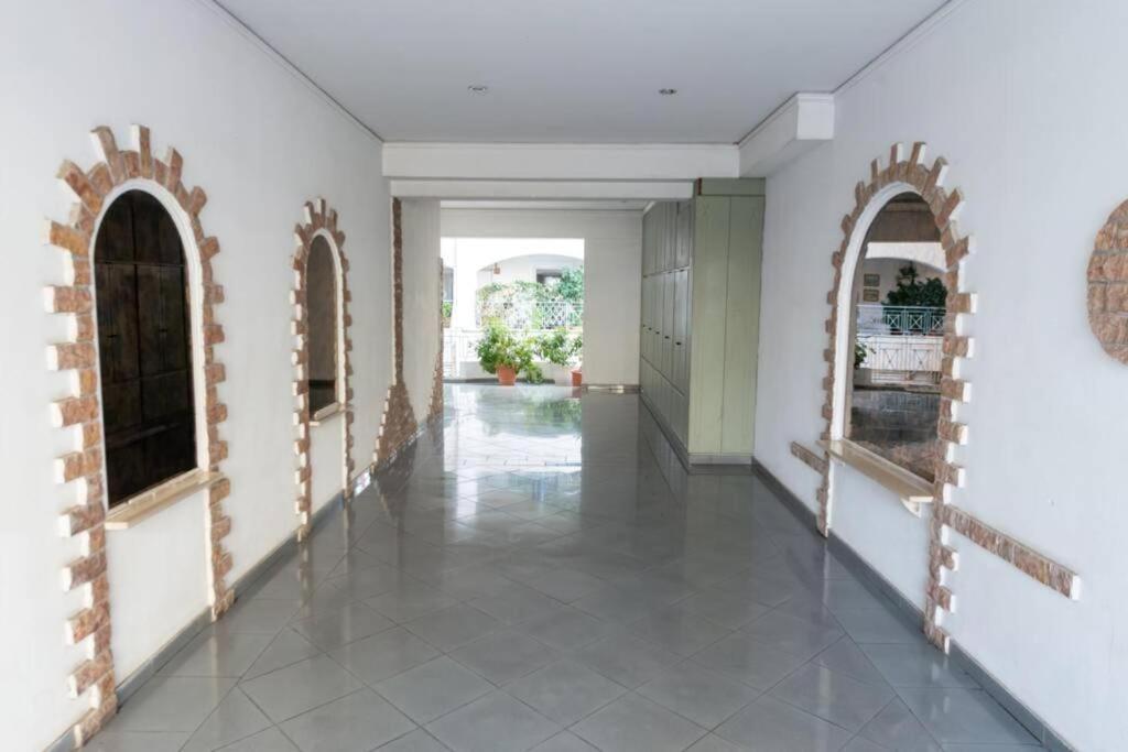 Kostas Home By Bill Apartments Patras Bagian luar foto