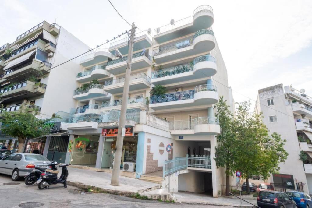 Kostas Home By Bill Apartments Patras Bagian luar foto