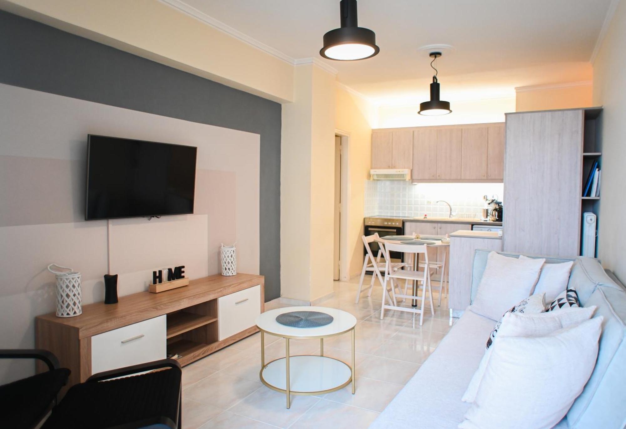 Kostas Home By Bill Apartments Patras Bagian luar foto
