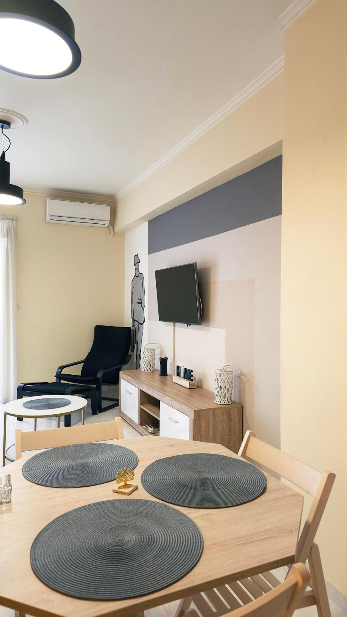 Kostas Home By Bill Apartments Patras Bagian luar foto